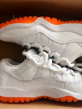 Air Jordan 11 Retro Low PS Bright Citrus Size 12C